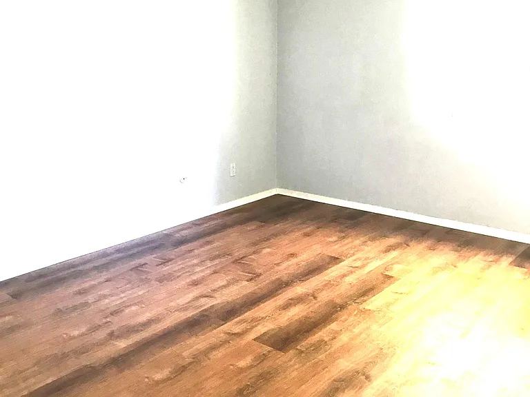 30 Church St #6 — Photo 7