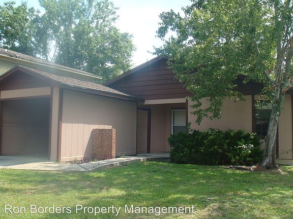 2nd image of 2813 Kirkwood Cir