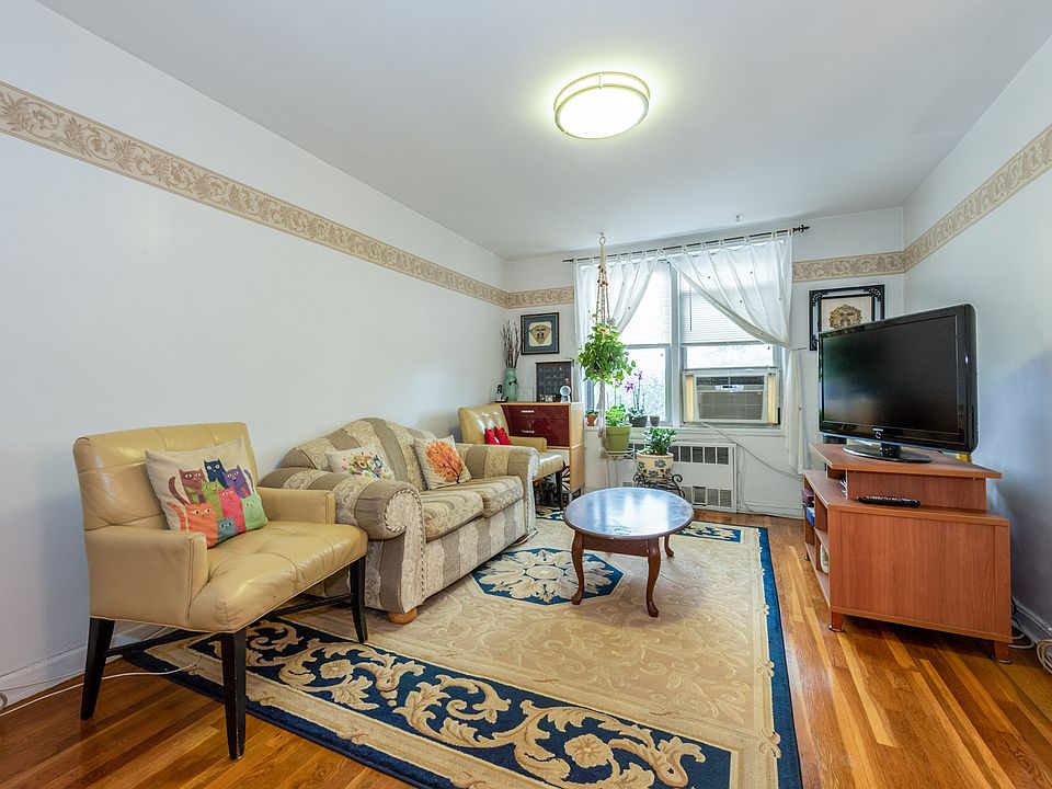 1st image of 33-25 92nd St APT 3H