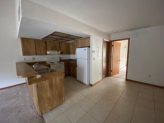 5th image of 308 Avery Ave #B