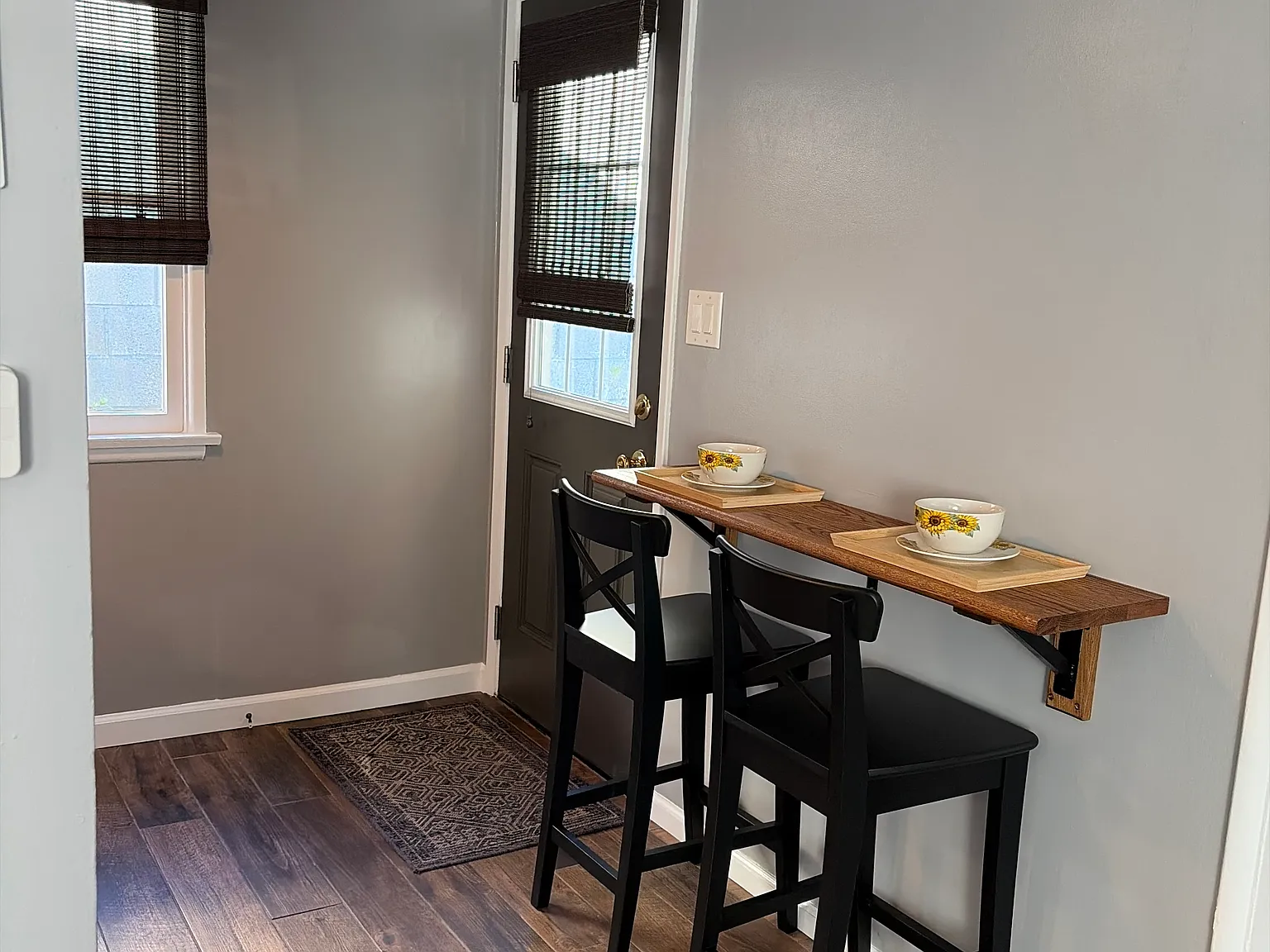 3 bed, 975 sqft, $3,200 — Photo 4