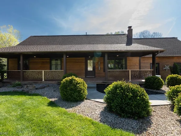 12399 Hawke Rd, Columbia Station, OH 44028