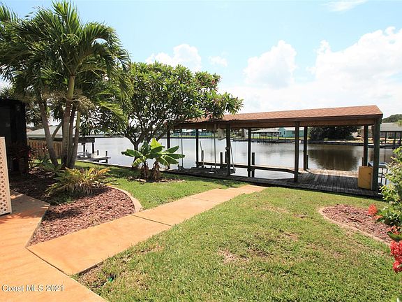 4th image of 105 Mohican Way
