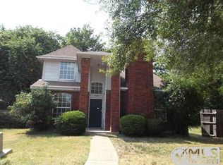 1101 Hemlock Ct, Desoto, TX 75115