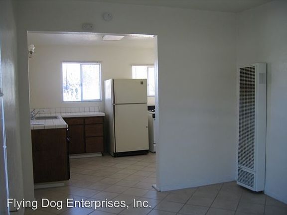 2nd image of 3435 1/2 46th St