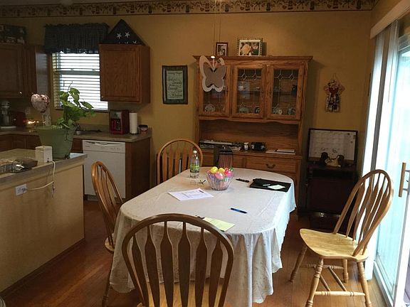 4th image of 2206 S Mineral Dr