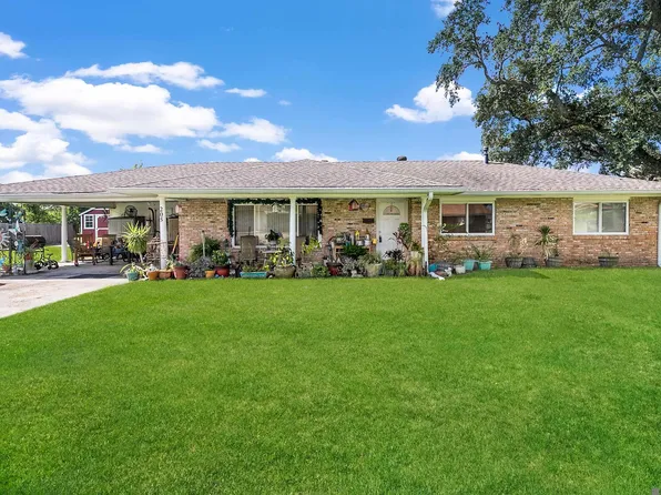 205 E Freddie St, Gonzales, LA 70737