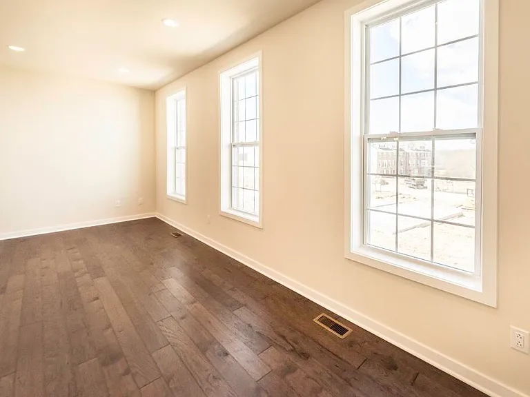 2843 Hardwick Rd — Photo 8