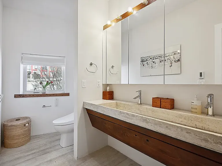 443 Bergen St #PENTHOUSE — Photo 12