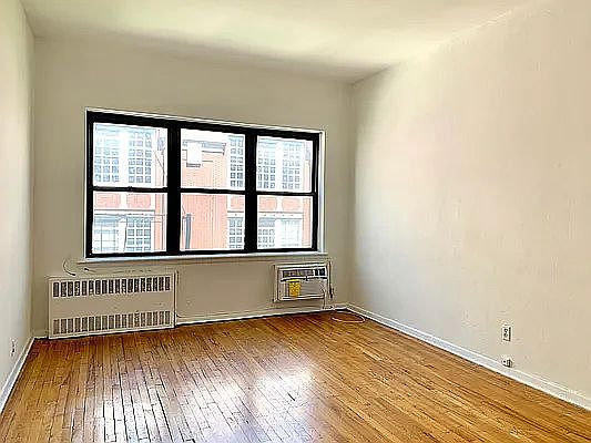 2nd image of 414 E 88th St APT 5-D