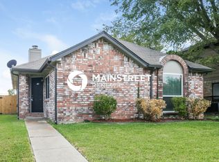 1144 Paintbrush St, Mesquite, TX 75149