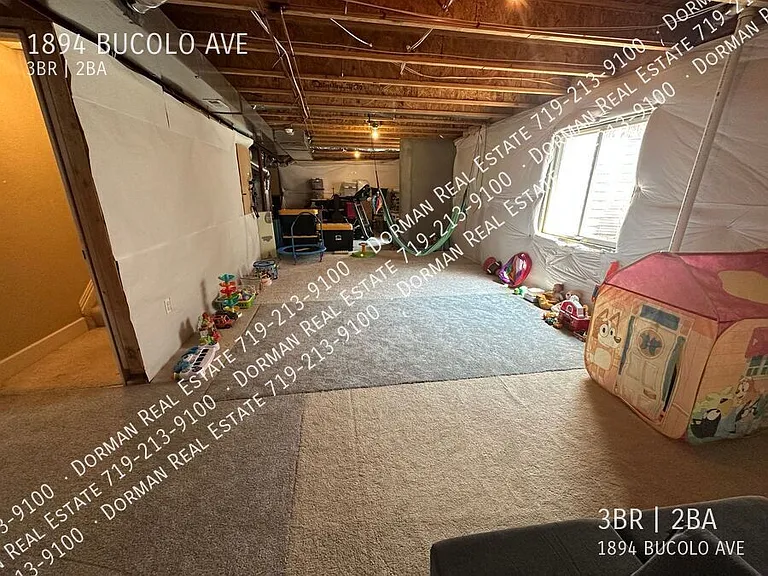1894 Bucolo Ave — Photo 17