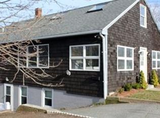 574 Nantasket Ave, Hull, MA 02045