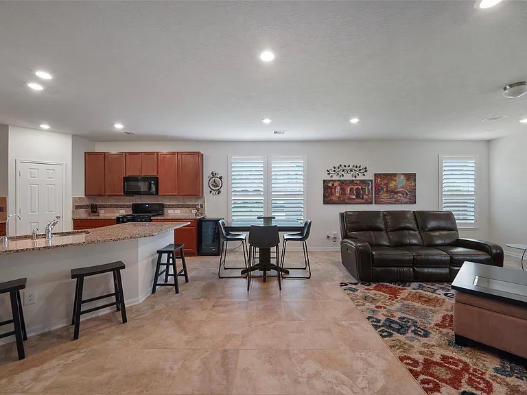 10003 Cimarron Canyon Ln — Photo 12