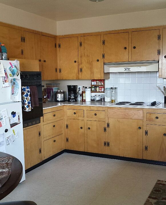 1st image of 4917 W 27th St