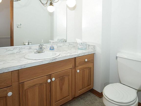 4th image of 6581 Hillside Ct