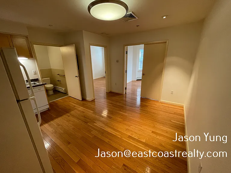 27 Peterborough St #295 — Photo 8