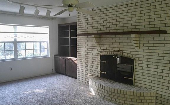 3rd image of 1009 Hunt Ave