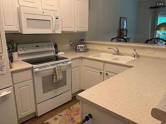 3rd image of 2233 Locksley Woods Dr APT B