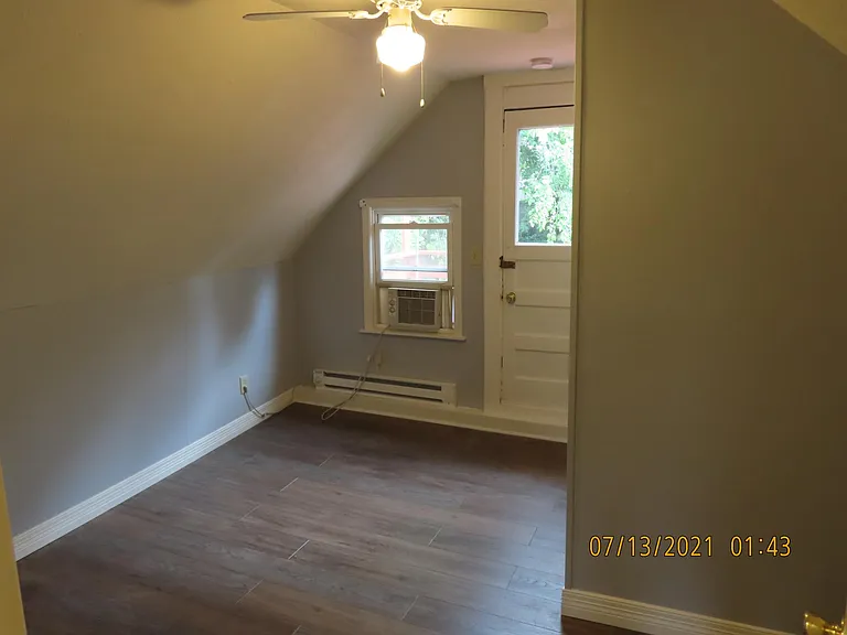 3242 Linwood Ave #3 & 2-& — Photo 5