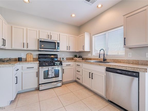 2nd image of 6239 Legend Falls St