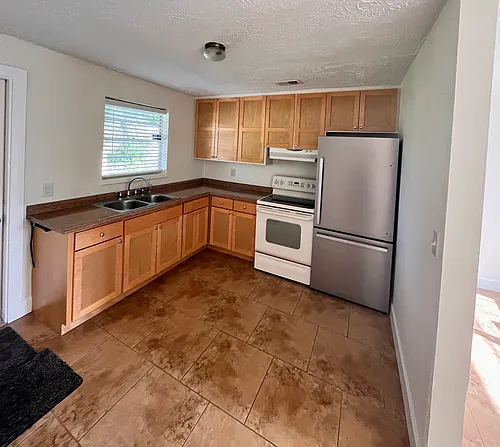 2656 Mangrove St Photo 1