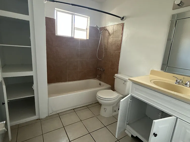 13450 Edgemont St #2 — Photo 9