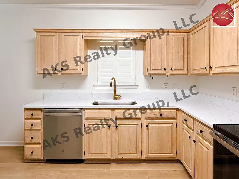 158 Sugar Dr — Photo 5