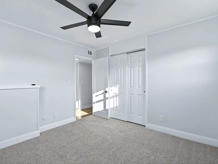 5345 Middlebury Rd — Photo 17