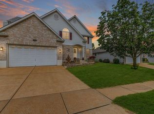 8351 Weber Trail Dr, Saint Louis, MO