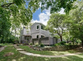 112 Twin Lakes Dr, Fairfield, OH 45014