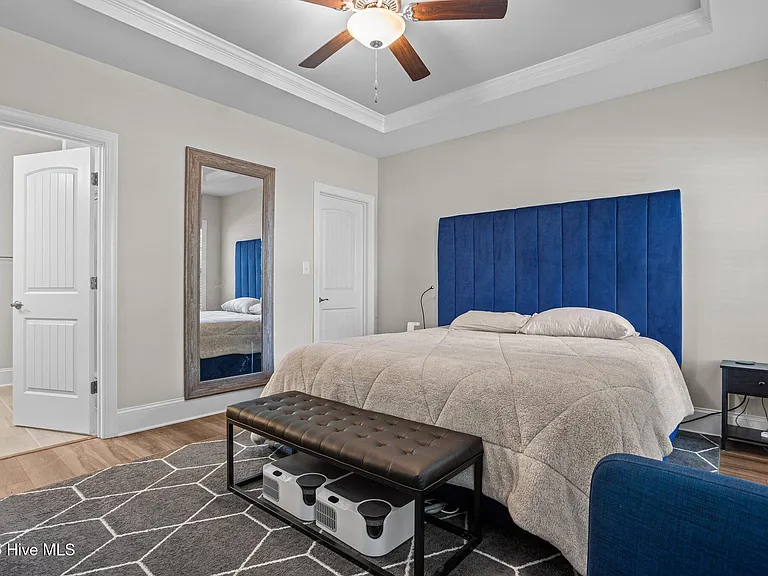 127 Lark Dr — Photo 13