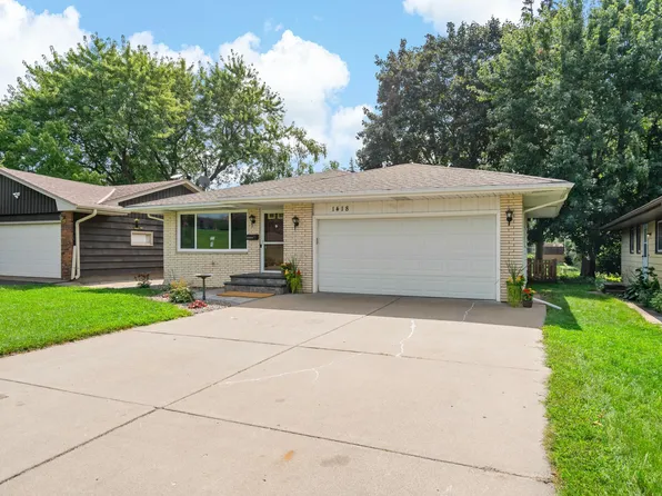 1418 45th Ave NE, Columbia Heights, MN 55421