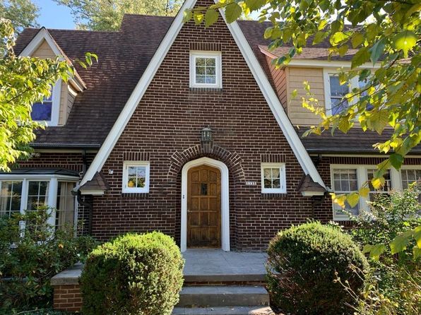 1135 Old Lancaster Rd
