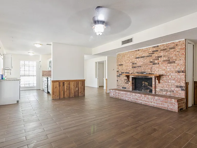 14603 Lorne Dr — Photo 4