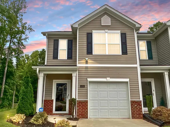 1292 Adrian Ct, Mebane, NC 27302