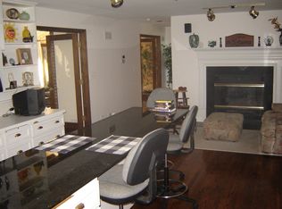 38397 N Burr Oak Ln, Wadsworth, IL 60083