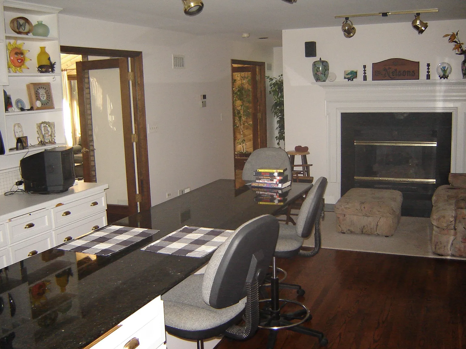 38397 N Burr Oak Ln photo 1