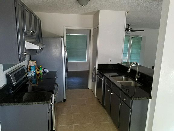 2nd image of 7518 Jonquill St