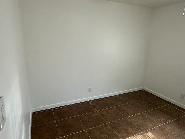 4356 Maine St #1 — Photo 4