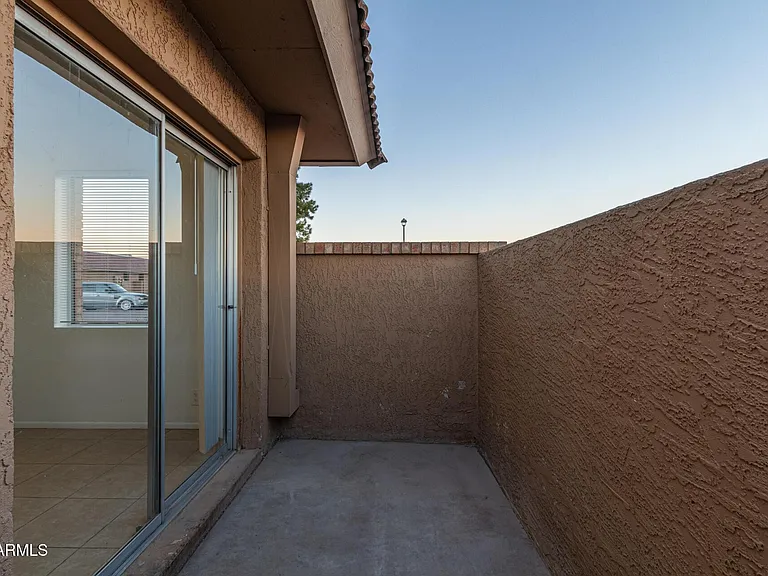 511 W Blackhawk Dr #4 — Photo 31