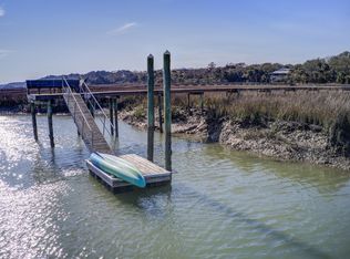 7756 Edingsville Beach Rd, Edisto Island, SC 29438