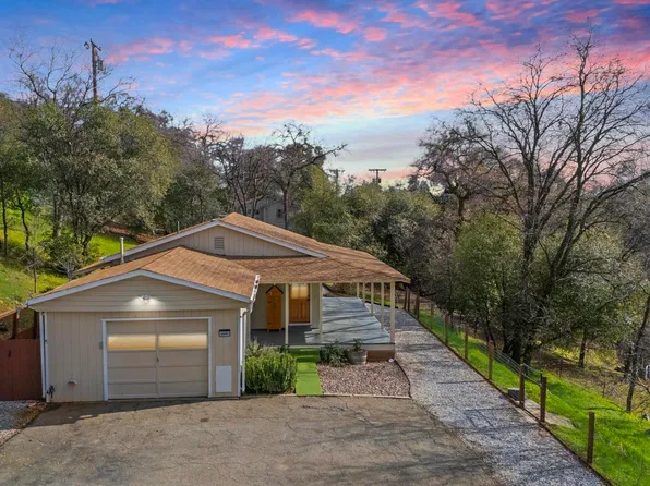 20891 Uncle Toms Dr, Sonora, CA 95370