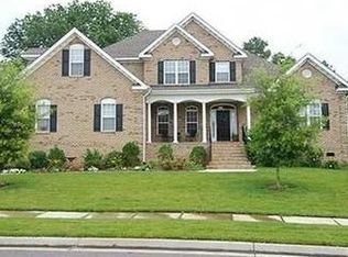 340 Sweetbay Dr, Chesapeake, VA 23322
