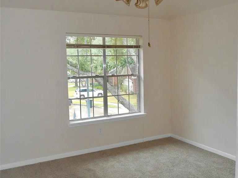6203 Faulkner Ridge Dr — Photo 16