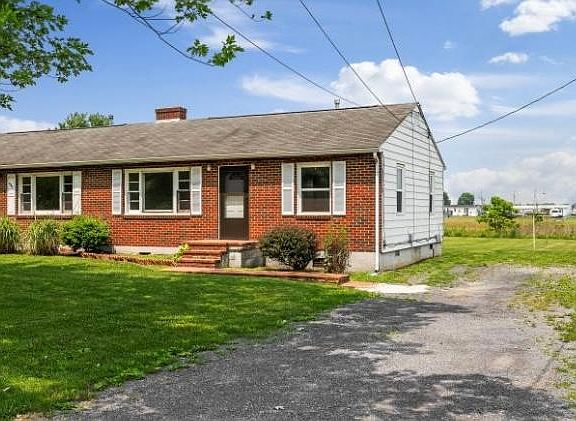 2nd image of 503 Stephenson Rd