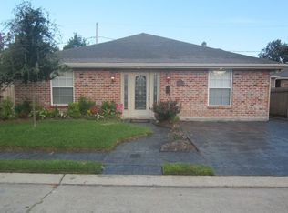 1442 Focis St, Metairie, LA 70005