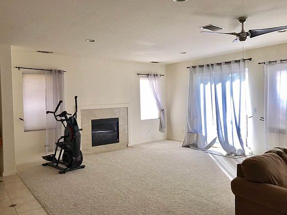 5th image of 4002 Martis St