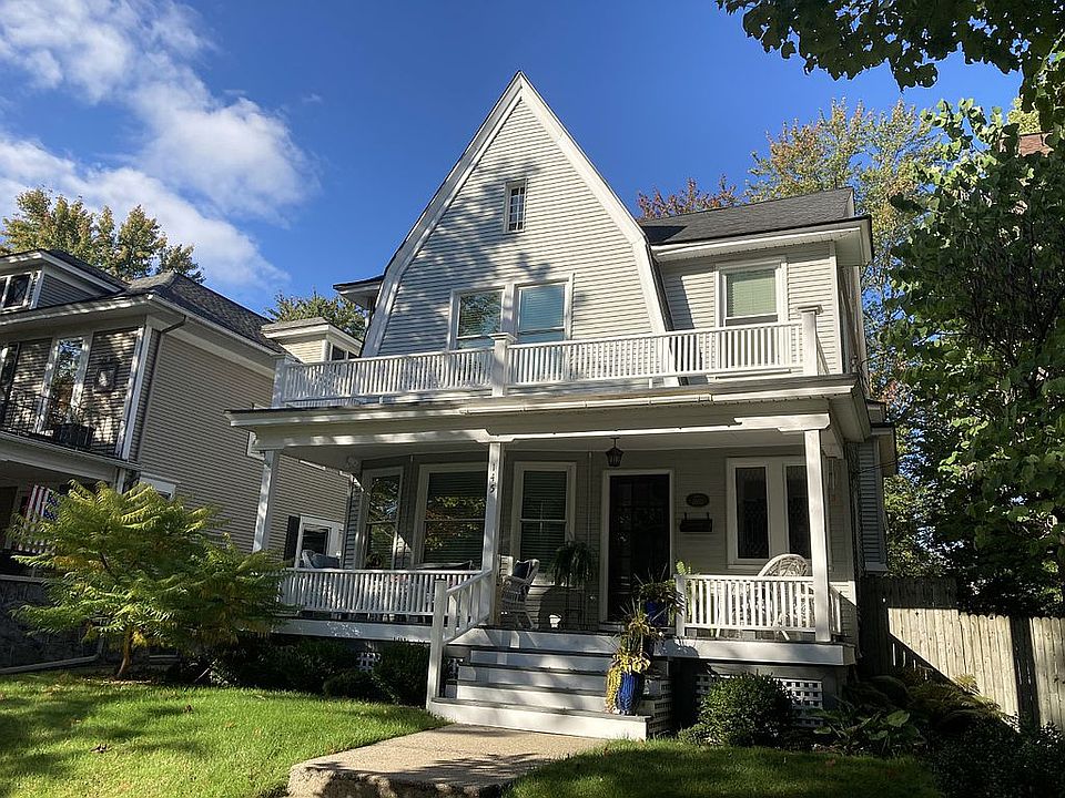 1st image of 145 Auburn Ave SE