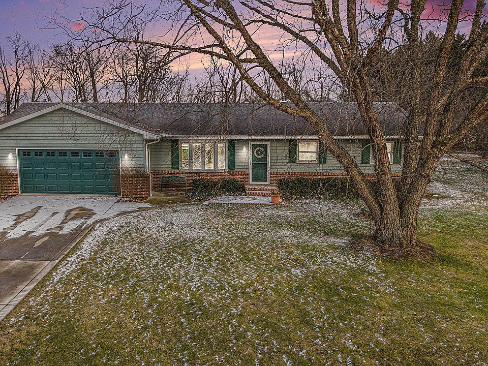 1st image of 435 Northfield Ln